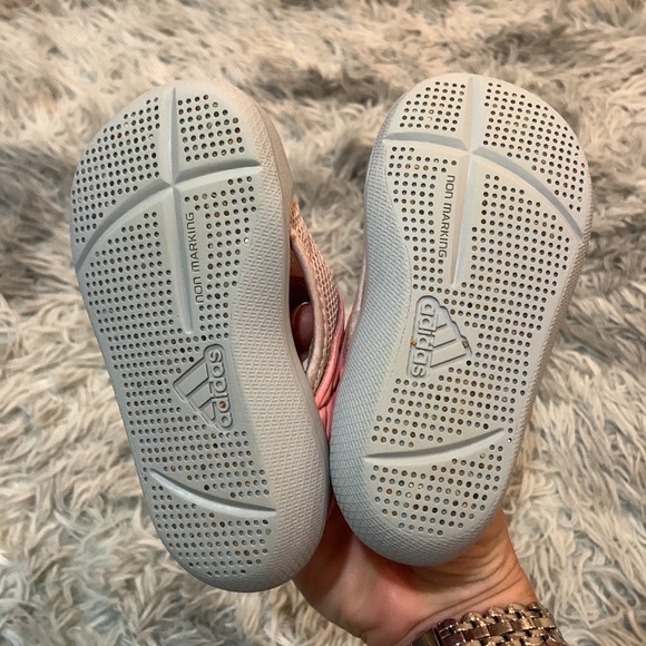 Adidas Altaventure toddler girl water sandal shoes - Picture 2 of 8
